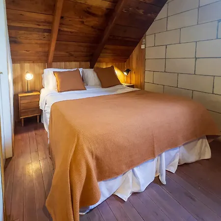 Wesley House Hosteria Boutique San Martín de los Andes Exterior photo